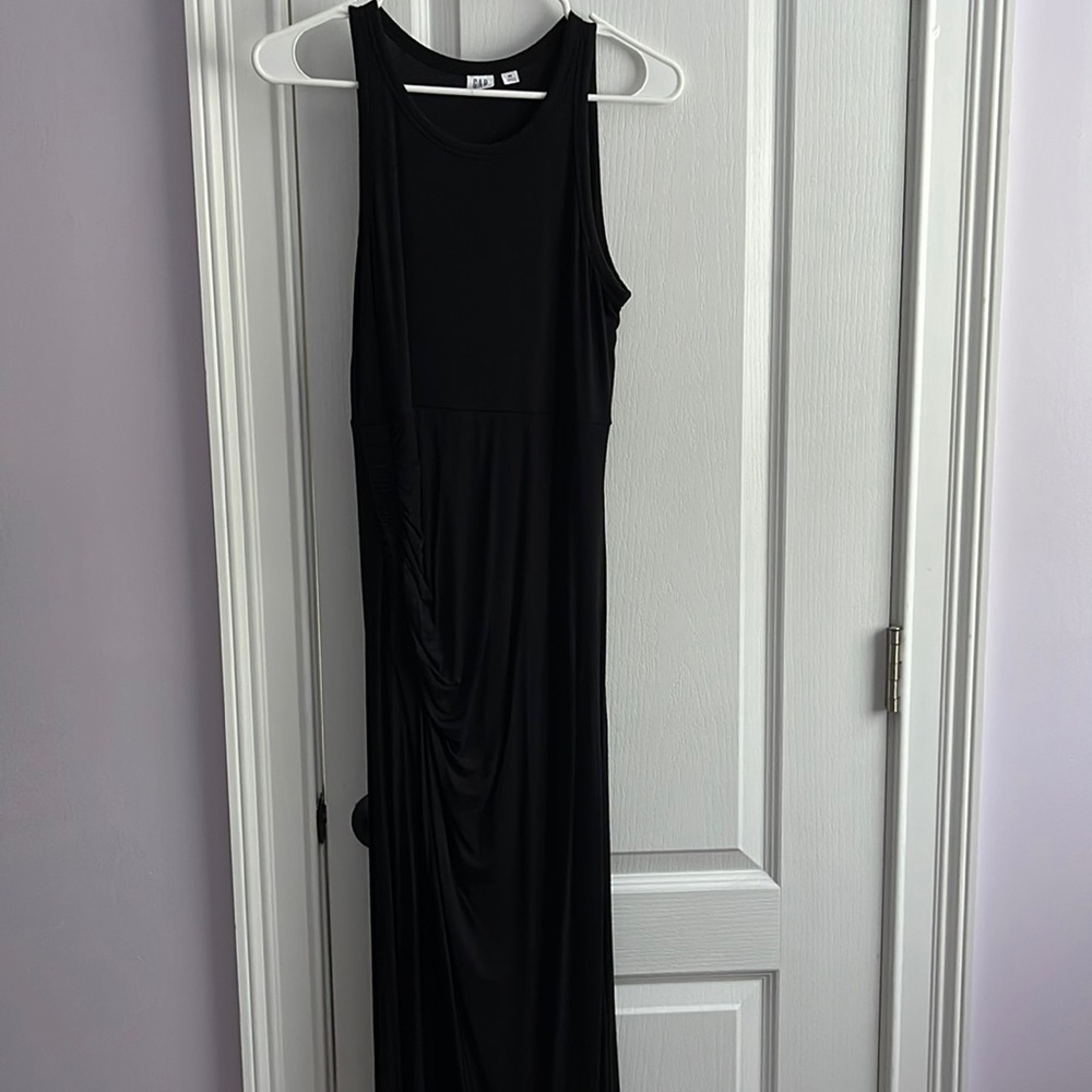 Black maternity dress